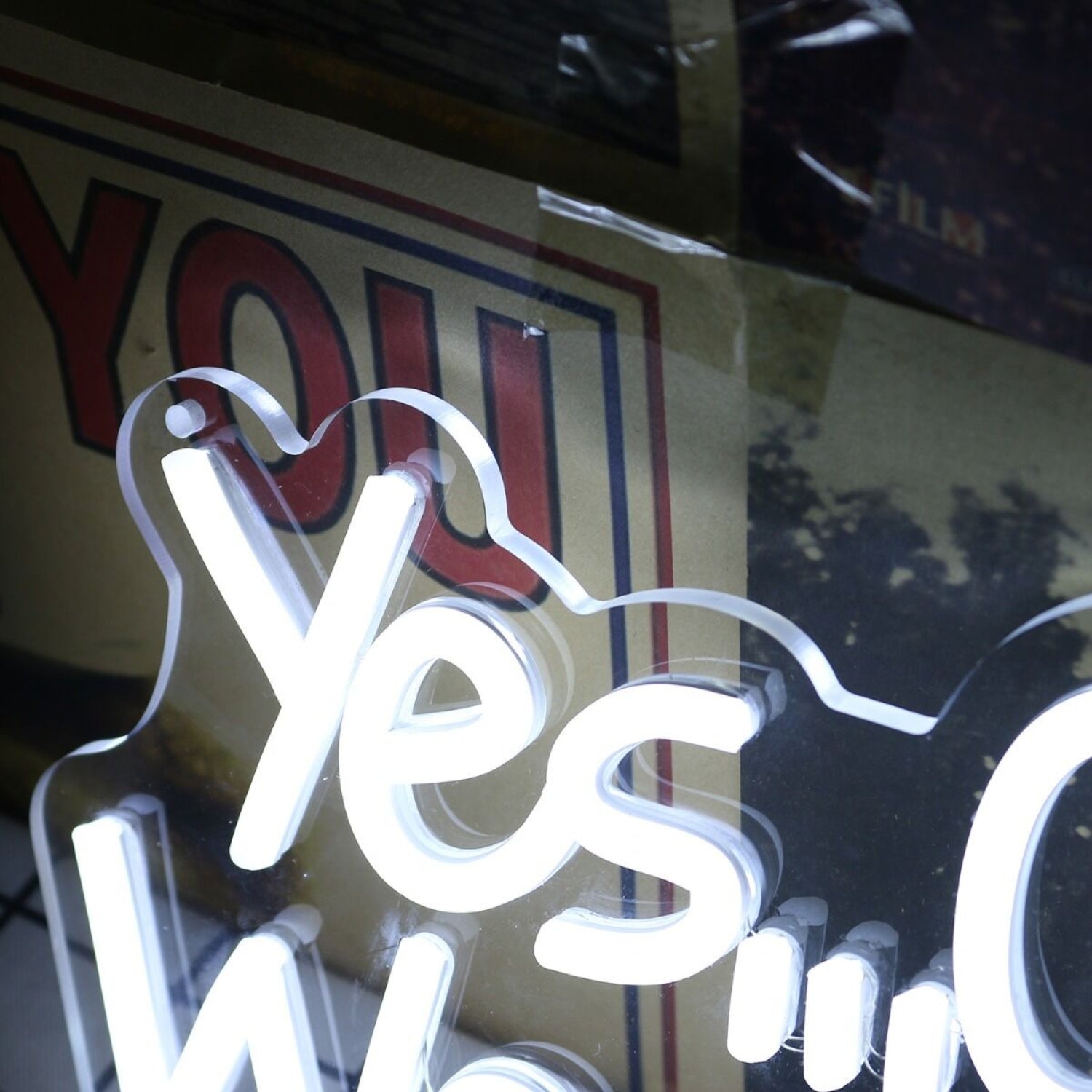 Yes Queens We Are Open White Led Neon Sign | Shineneon