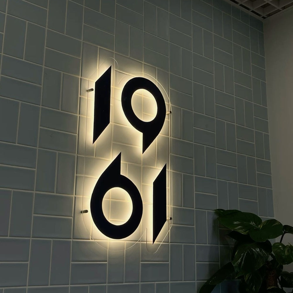 1961 3D Backlit Channel Letters Led Light Sign