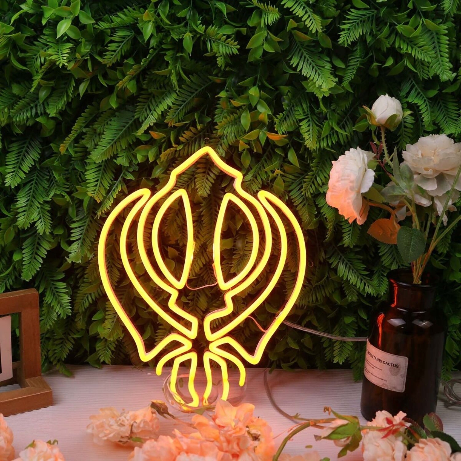 Abstact Pistil Orange Led Neon Sign - Shineneon
