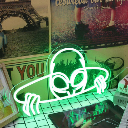 Aliens Come Out Of The Hole Green Led Neon Sign - Shineneon