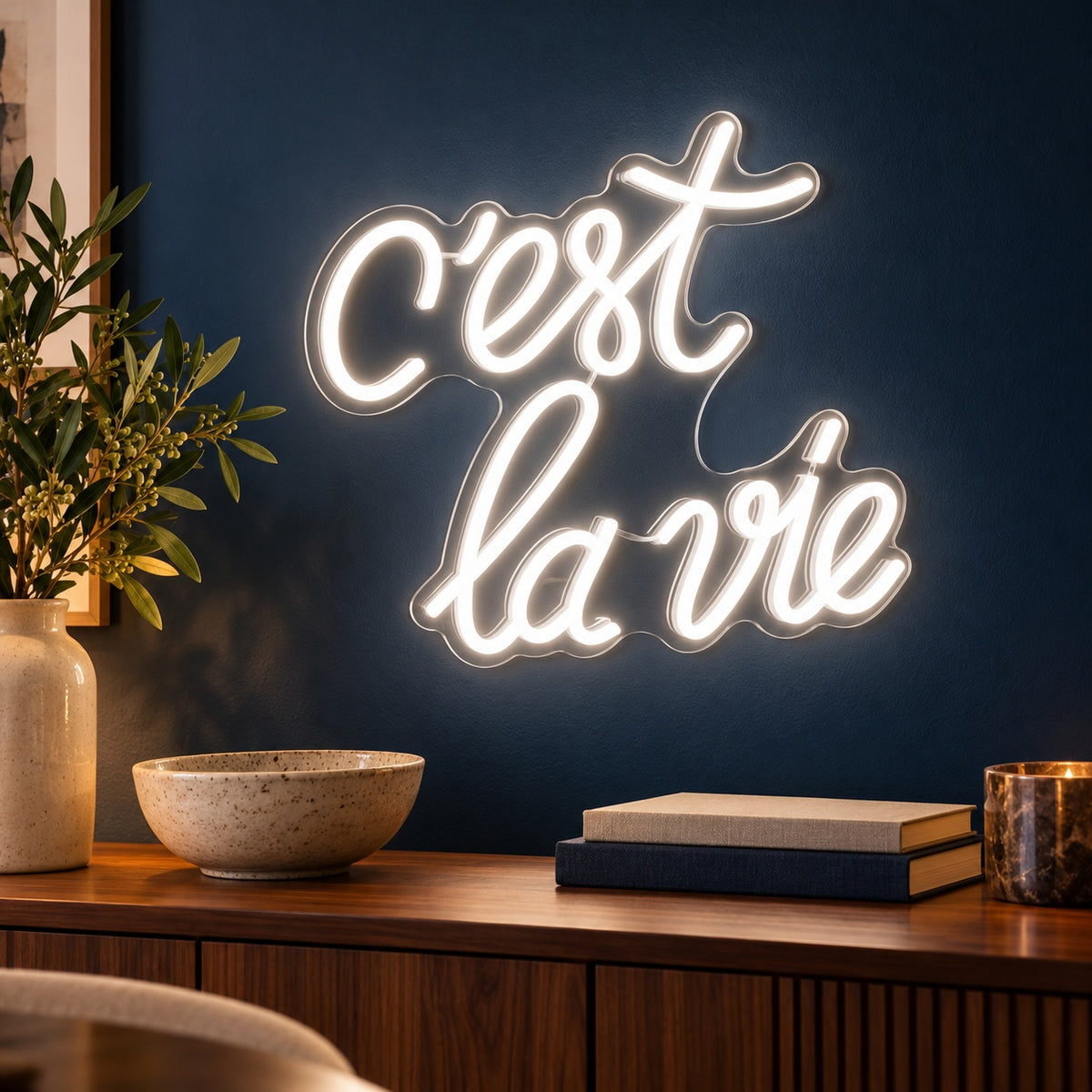 C’est La Vie LED Neon Sign - advertising view