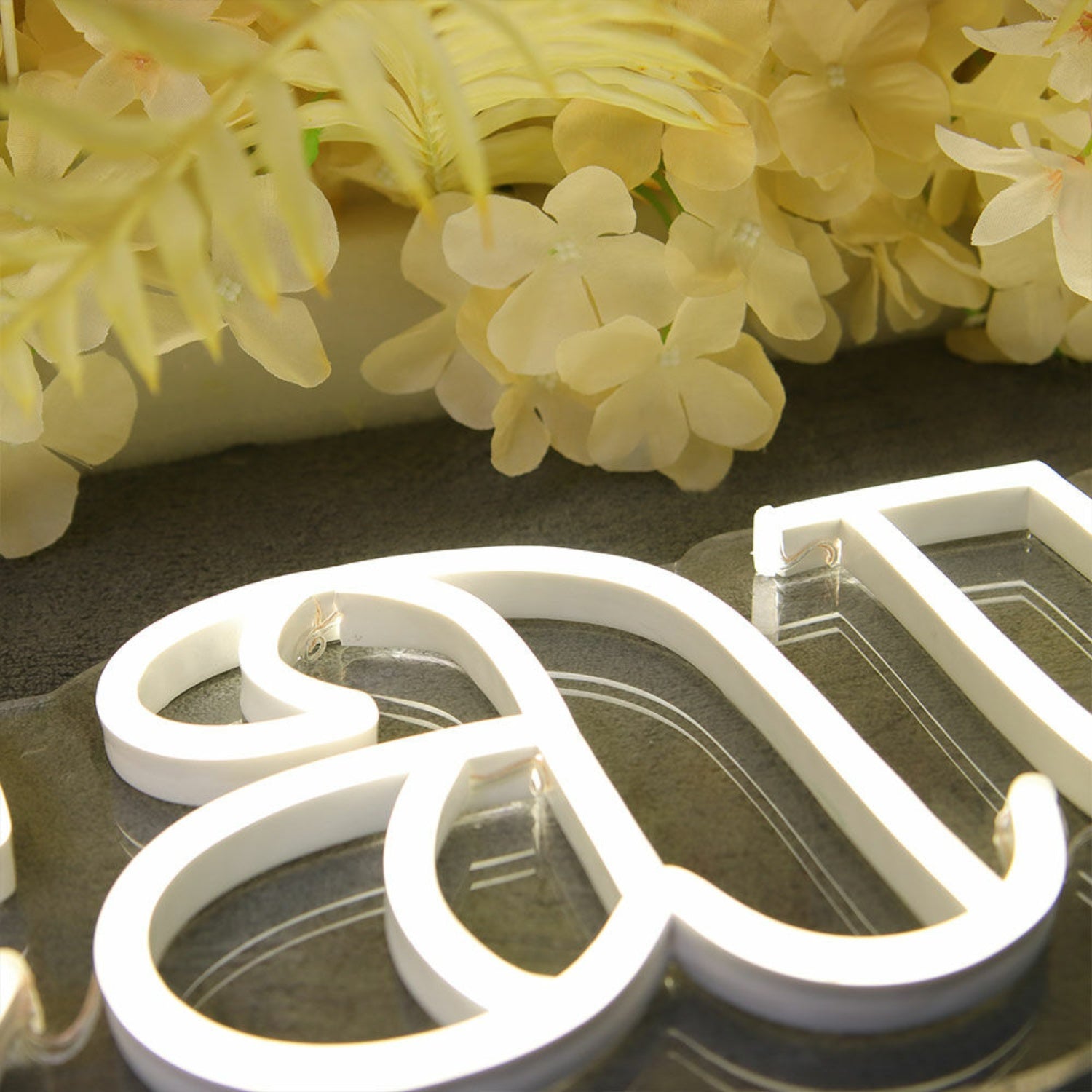 Beaut Led Neon Sign - Shineneon