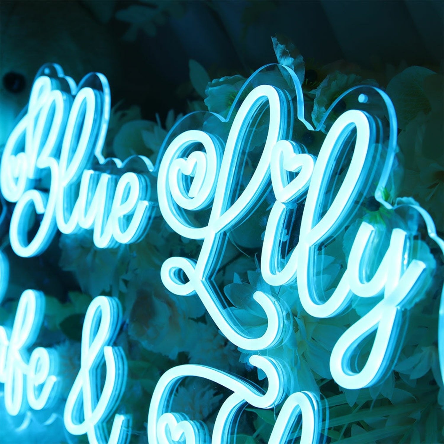 Blue Lily Cake And Florist Led Neon Sign - Shineneon