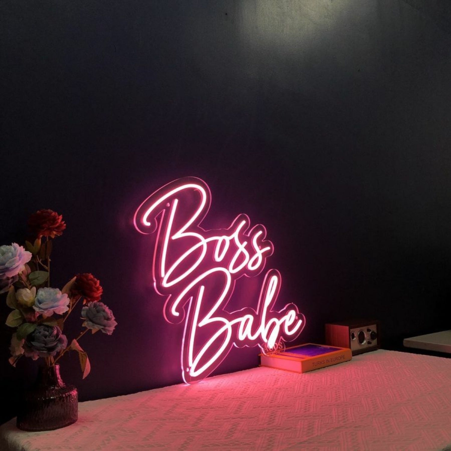 Boss Babe Neon Sign For Empowering And Inspirational Spaces | Shineneon