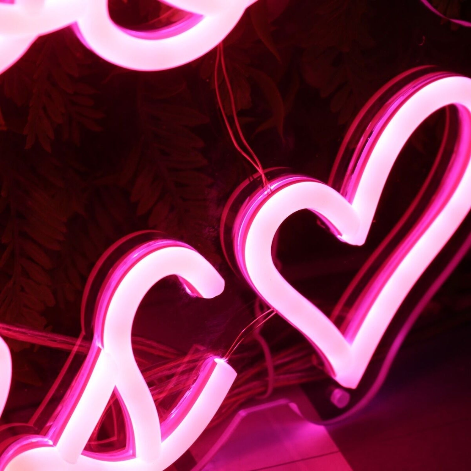 Boss Queenns Red Led Neon Sign - Shineneon