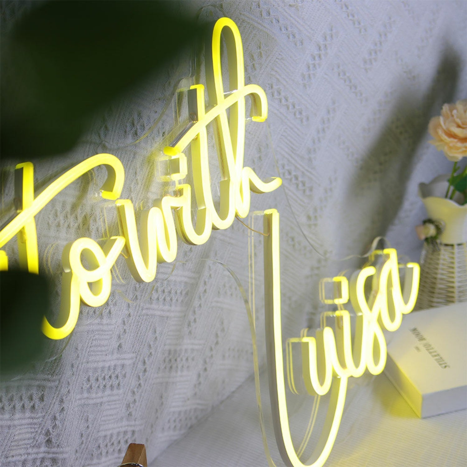 Cakecitowilk Luisa Led Neon Sign - Shineneon