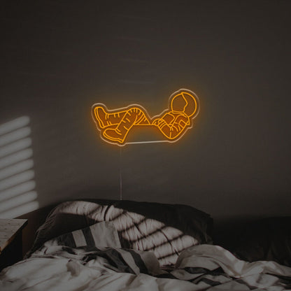Chilling Astrinaut Led Neon Sign For Home Decor - Shineneon