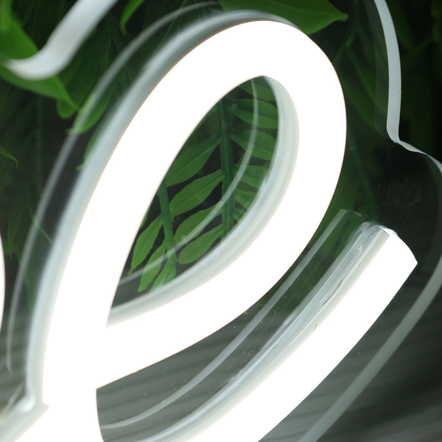Chloe White Led Neon Sign - Shineneon