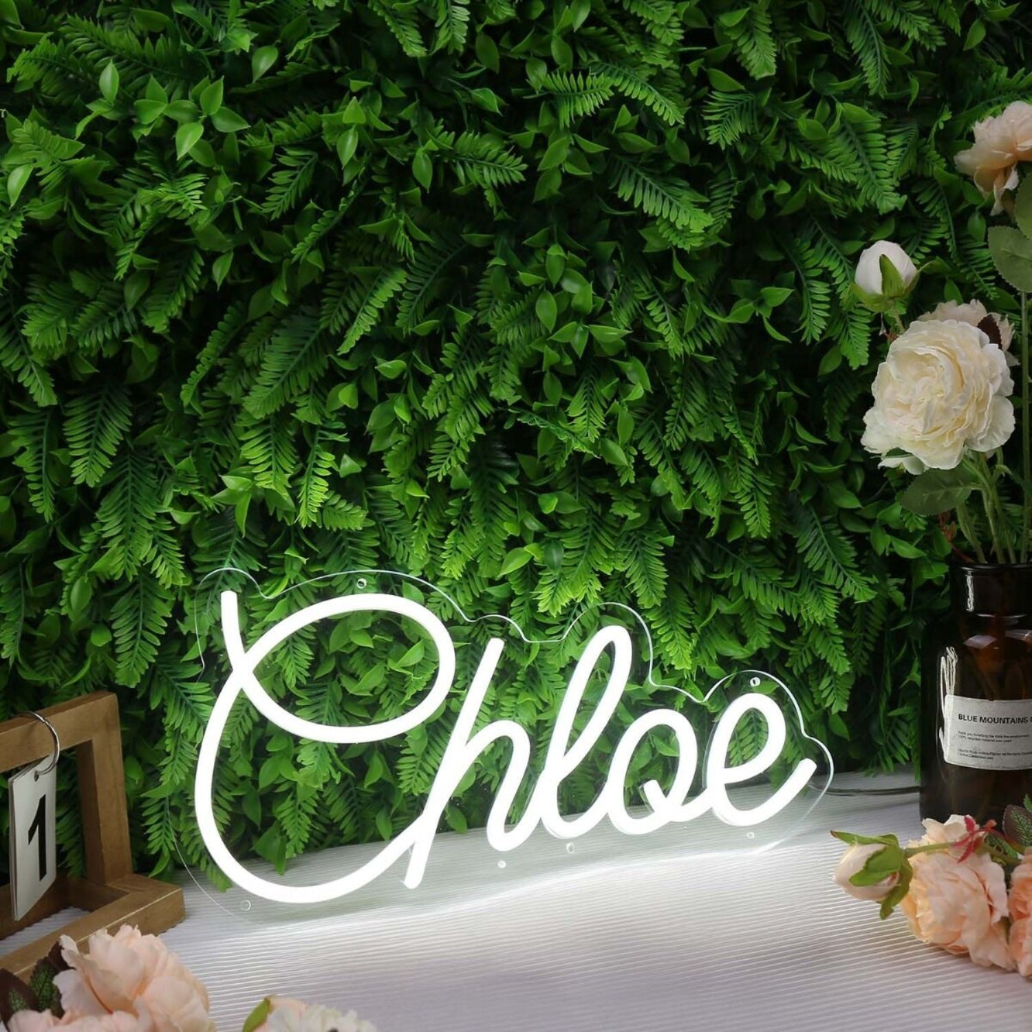 Chloe White Led Neon Sign - Shineneon