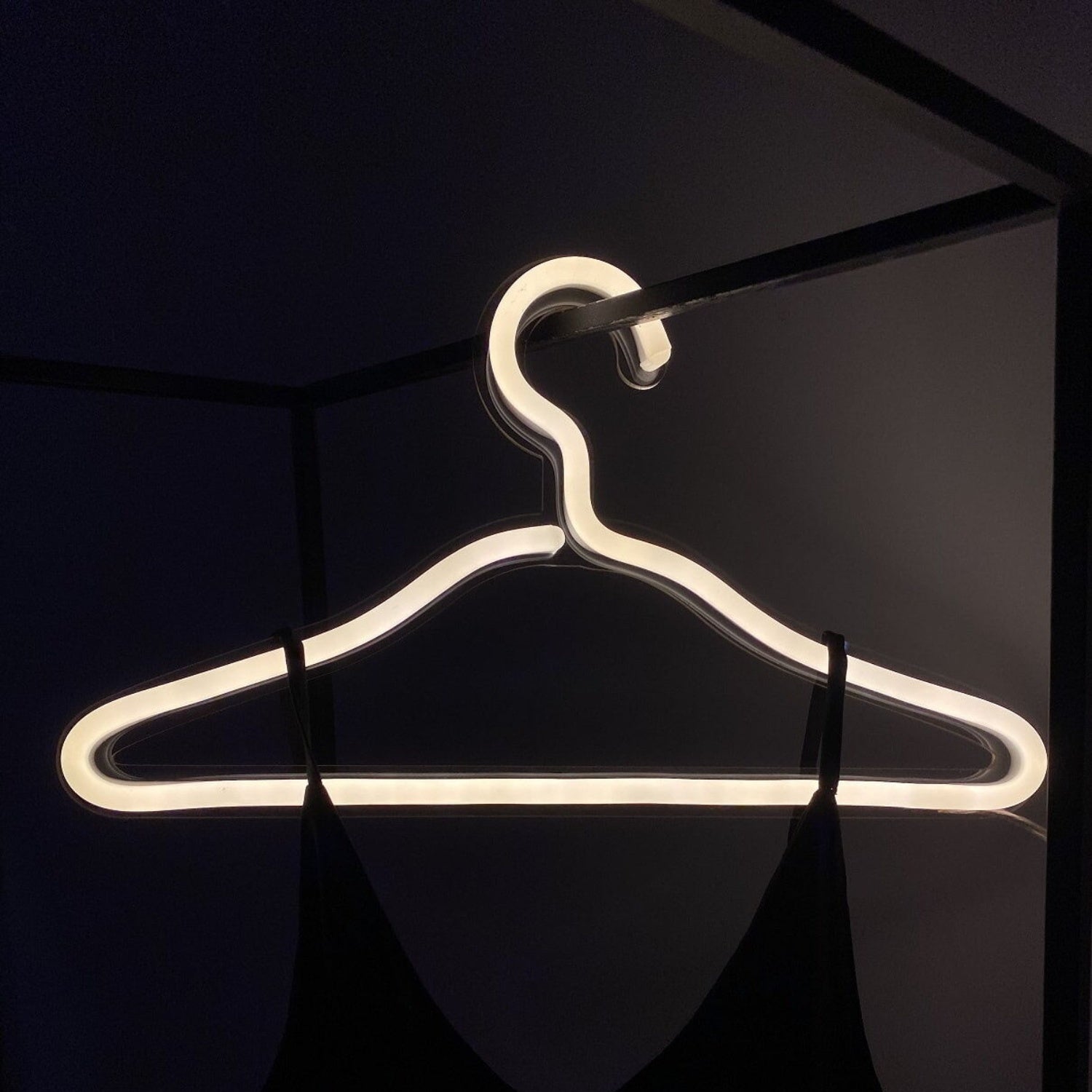 Clothes Hanger Pack Of 4 Led Neon Sign - Shineneon