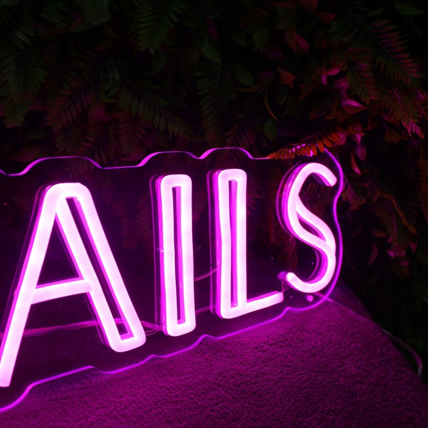 Cocktails Pink Neon Sign For Bars And Social Spaces | Shineneon