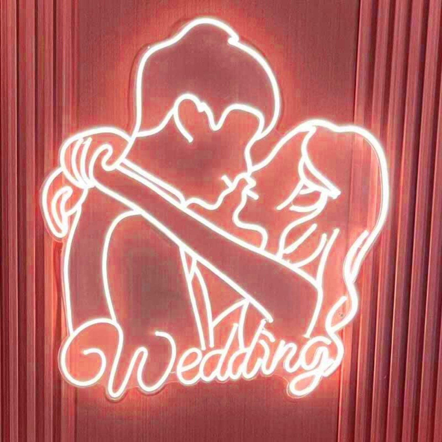 Customize Romantic Bride And Groom Embrace Kiss Neon Light | Shineneon
