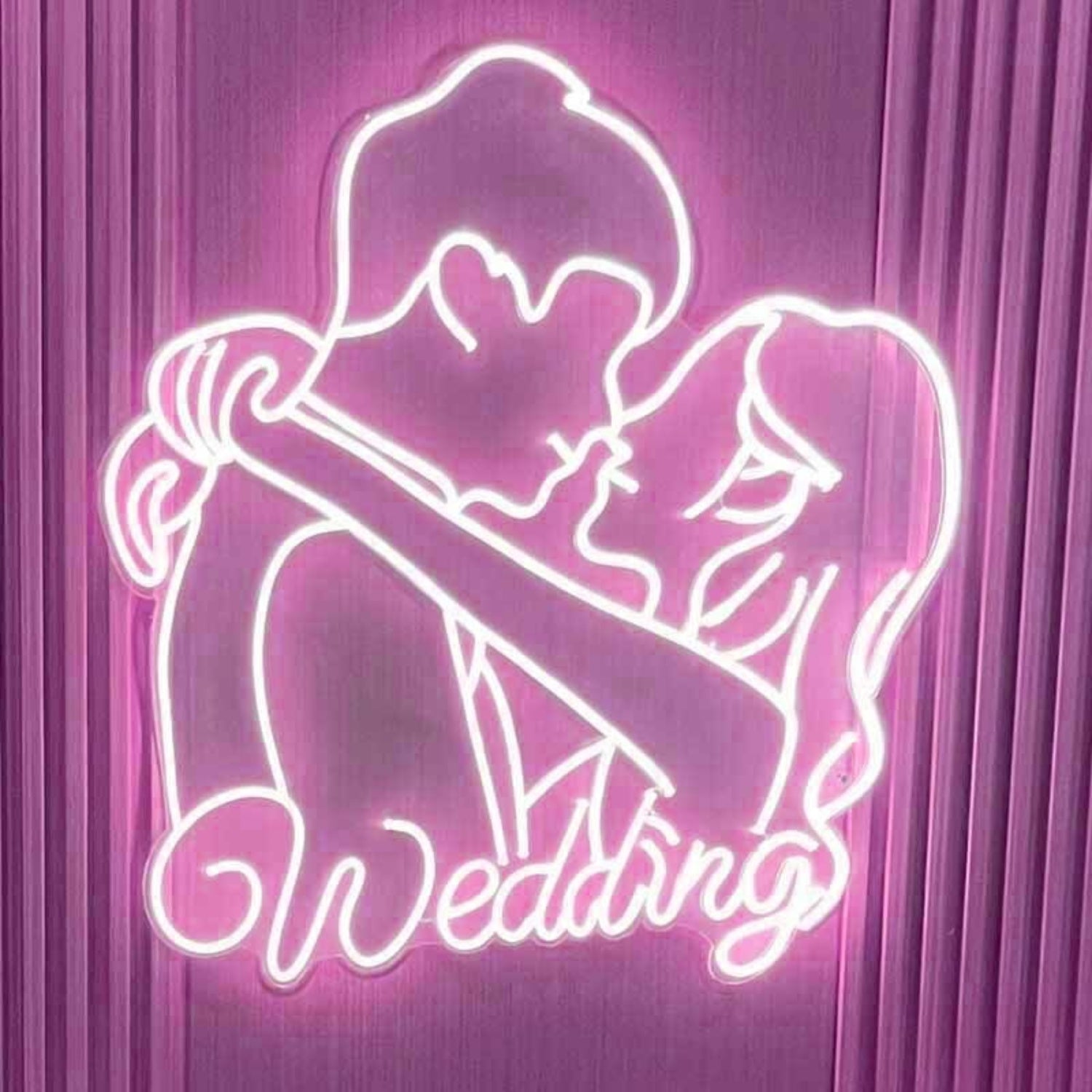 Customize Romantic Bride And Groom Embrace Kiss Neon Light | Shineneon