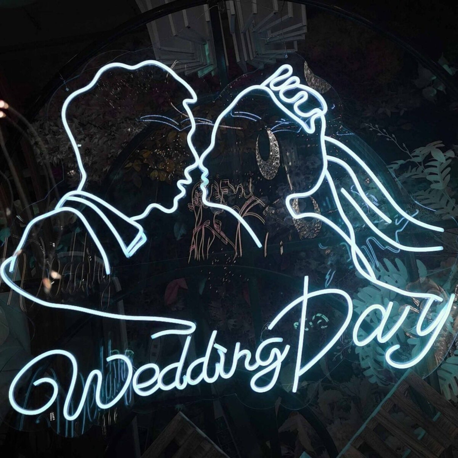 Customize Wedding Day Romantic Kissing Couple Portrait Neon Sign | Shineneon