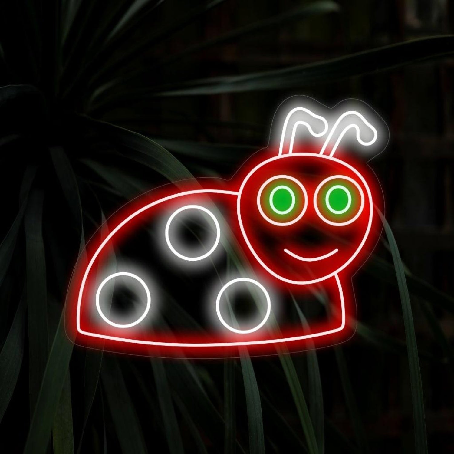Cute Smiling Ladybug Neon Sign | Shineneon