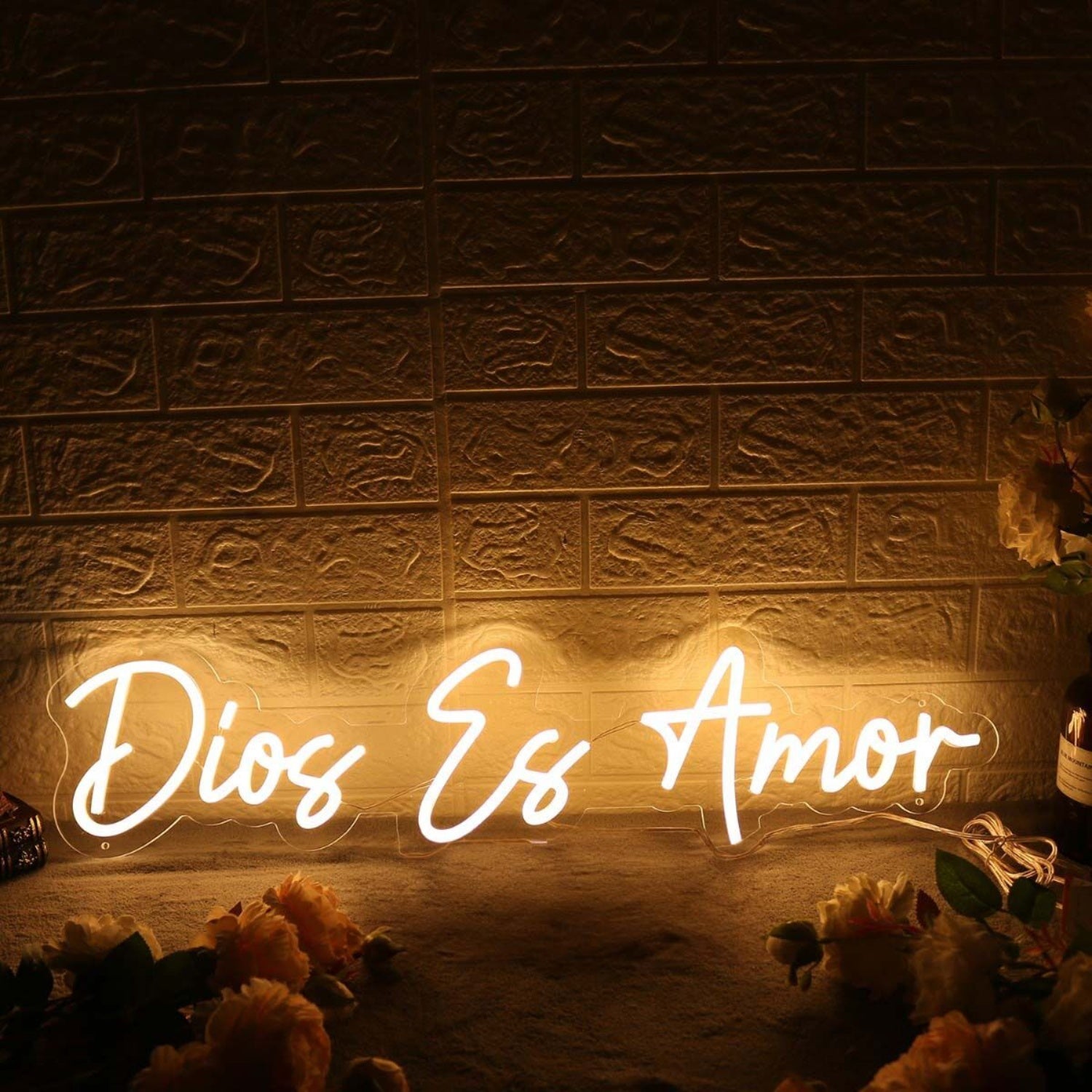 Dios Es Amor Yellow Led Neon Sign | Shineneon