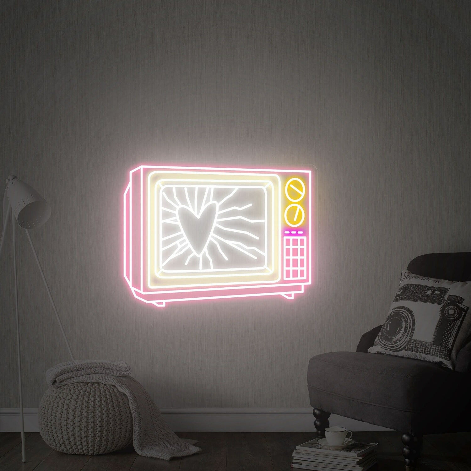 Game Room Bar Or Party Ambience With The Old Tv Led Neon Sign Wall Art | Shineneon