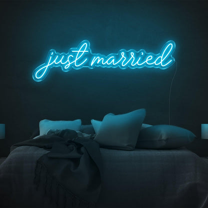 Glowing Green Just Married Led Neon Sign Romantic Bedroom Decor | Shineneon