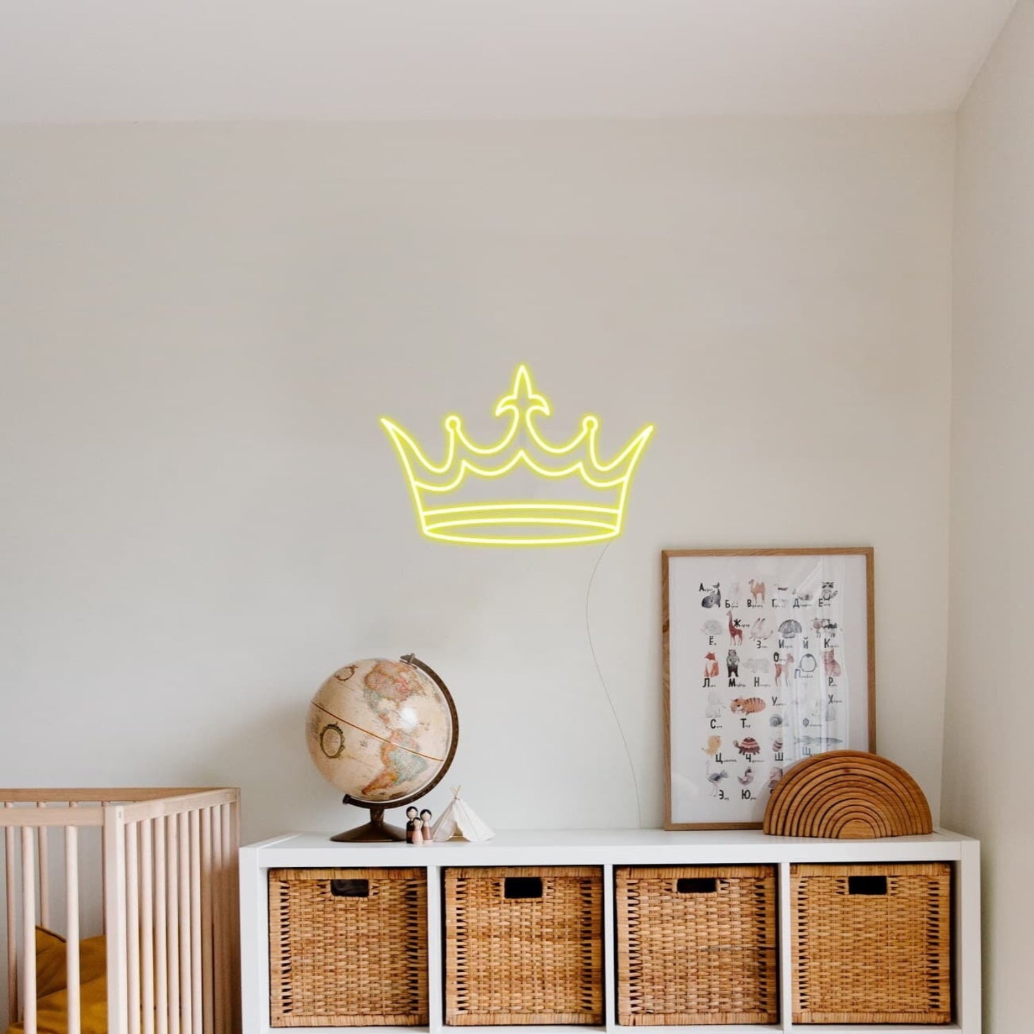 Golden Crown Neon Sign | Shineneon