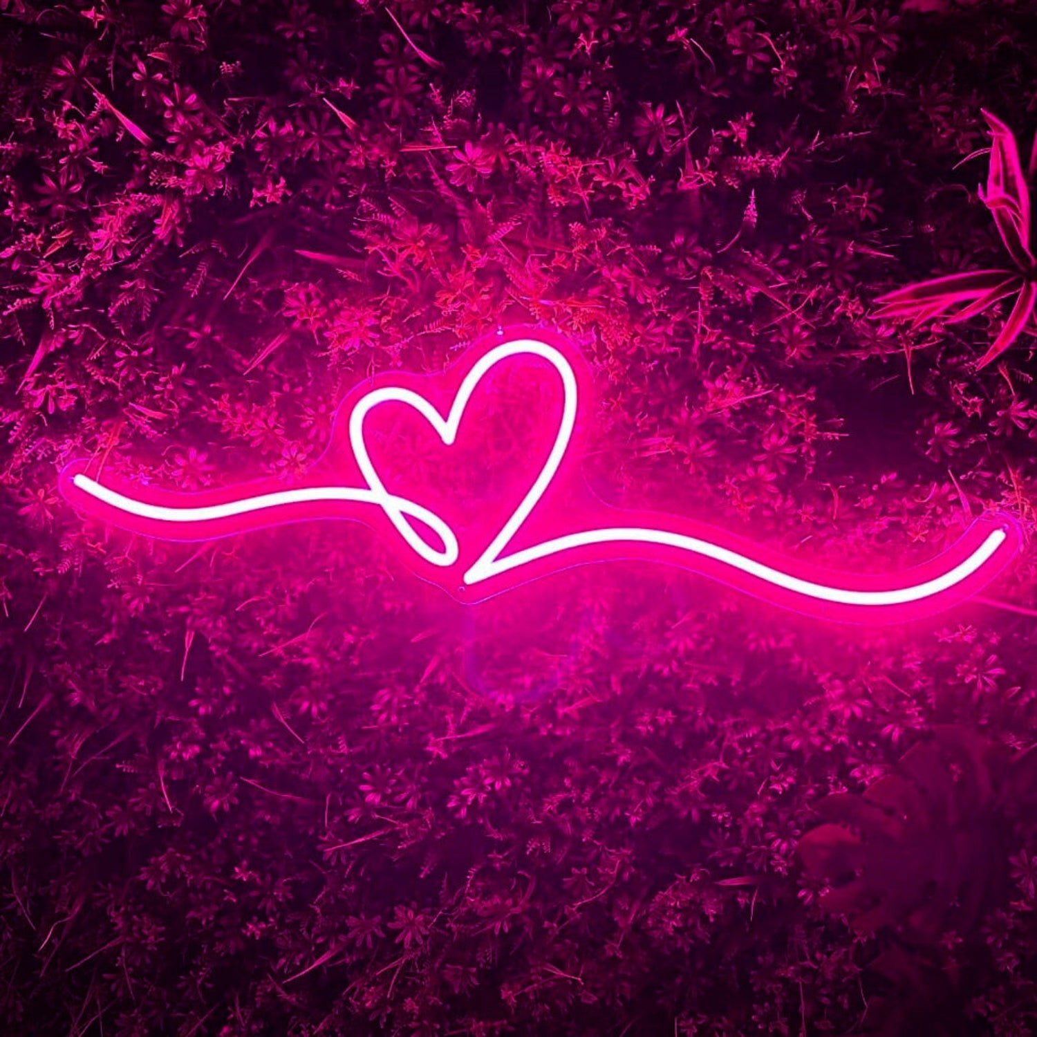 Heart Doodle Neon Sign | Shineneon