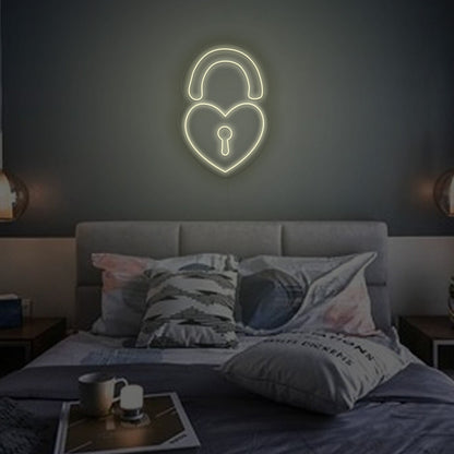 Heartlock For Love Neon Sign | Shineneon
