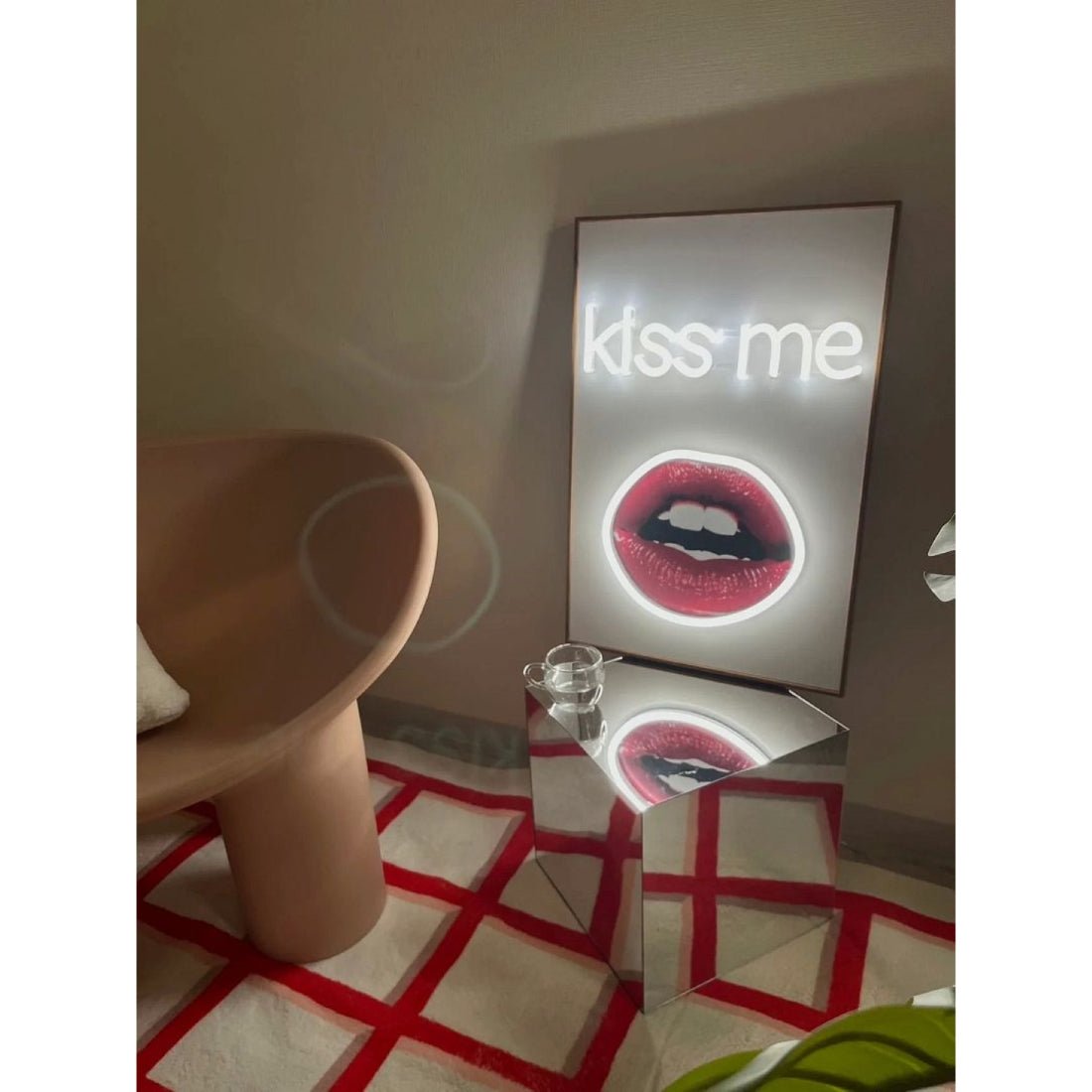 Kiss Me And Lips Neon Art Frame Neon Led Business Sign - Shineneon