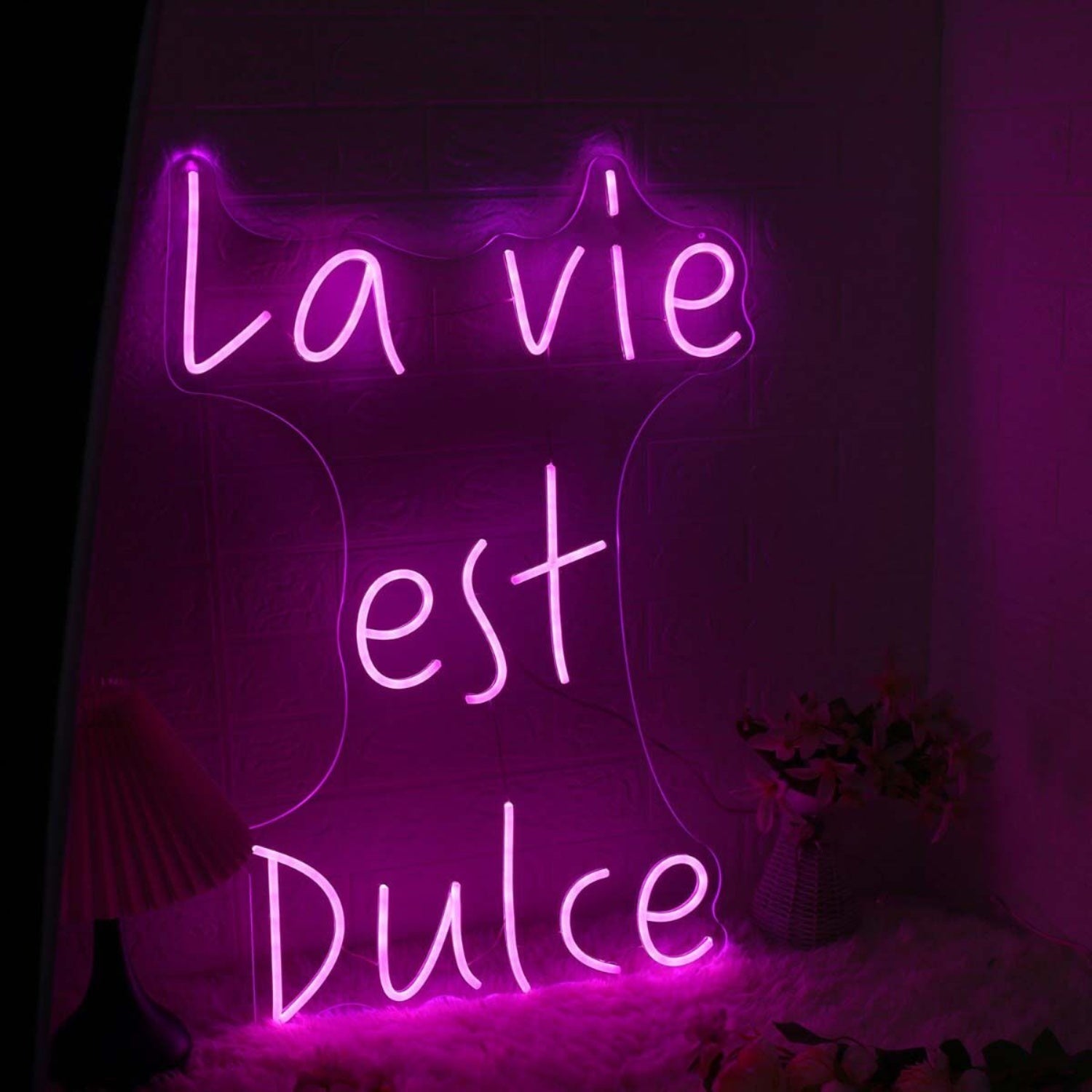 La Vie Est Dulce Purple Neon Sign | Shineneon