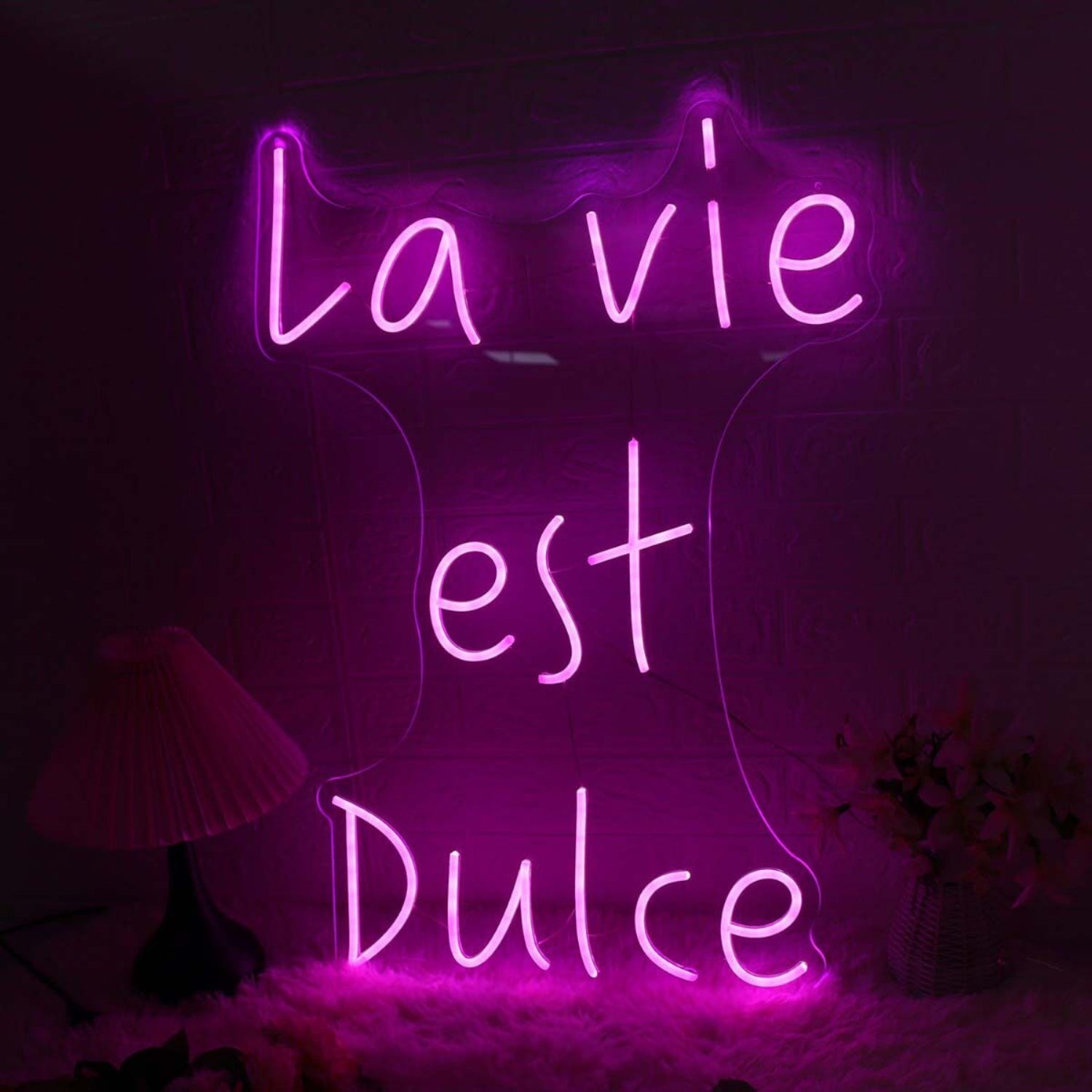 La Vie Est Dulce Purple Neon Sign | Shineneon