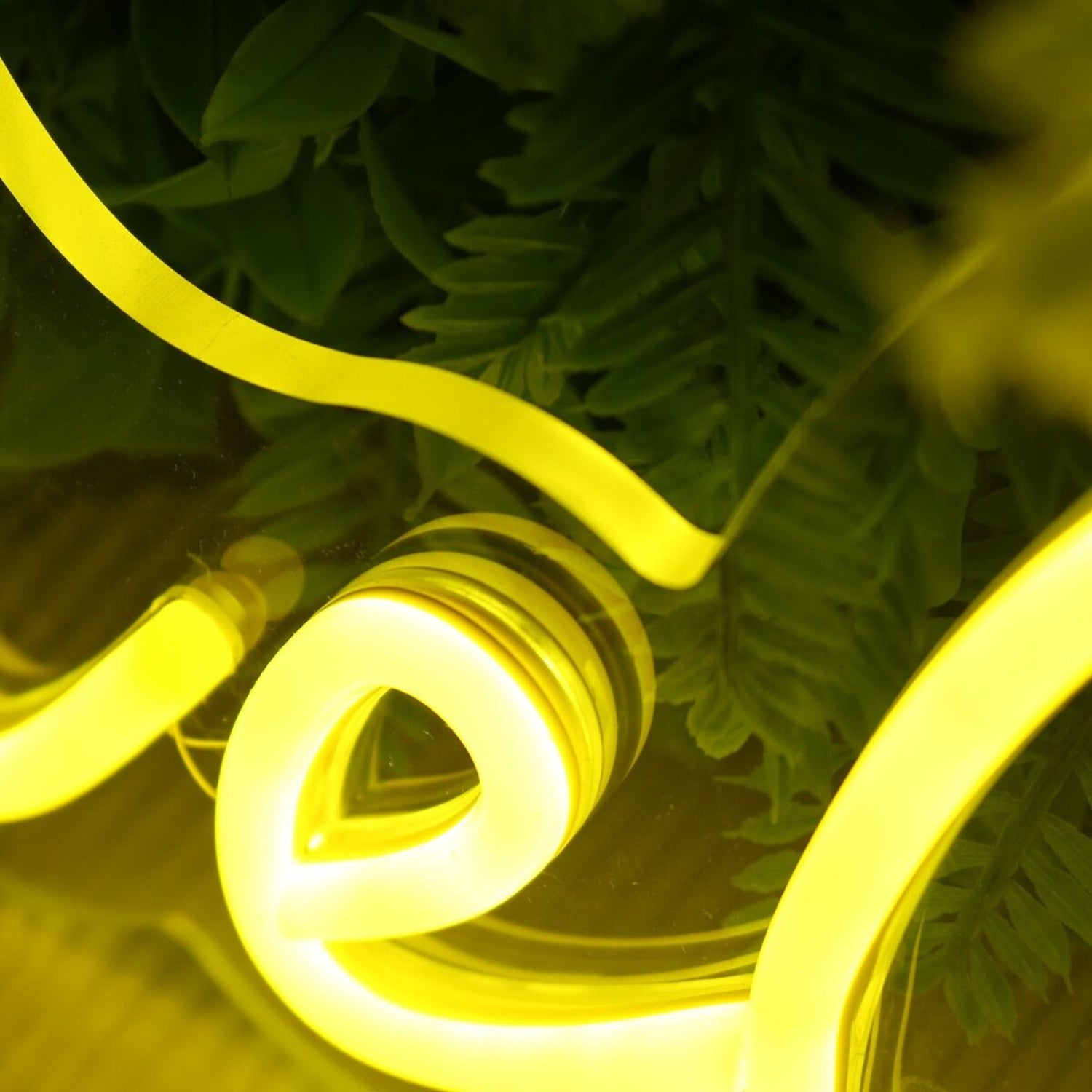 Legem Skincare Yellow Led Neon Sign - Shineneon