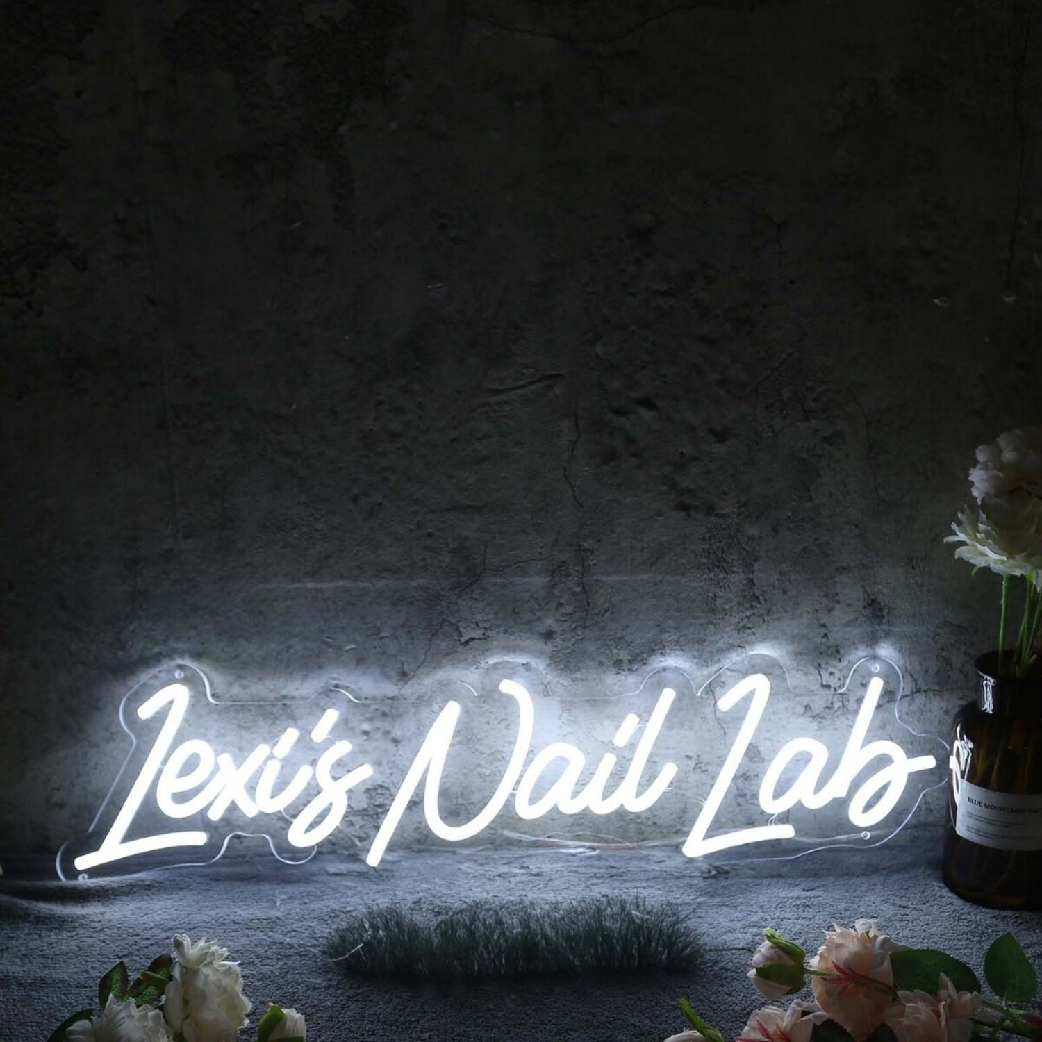 Lexis Nail Lab White Led Neon Sign - Shineneon