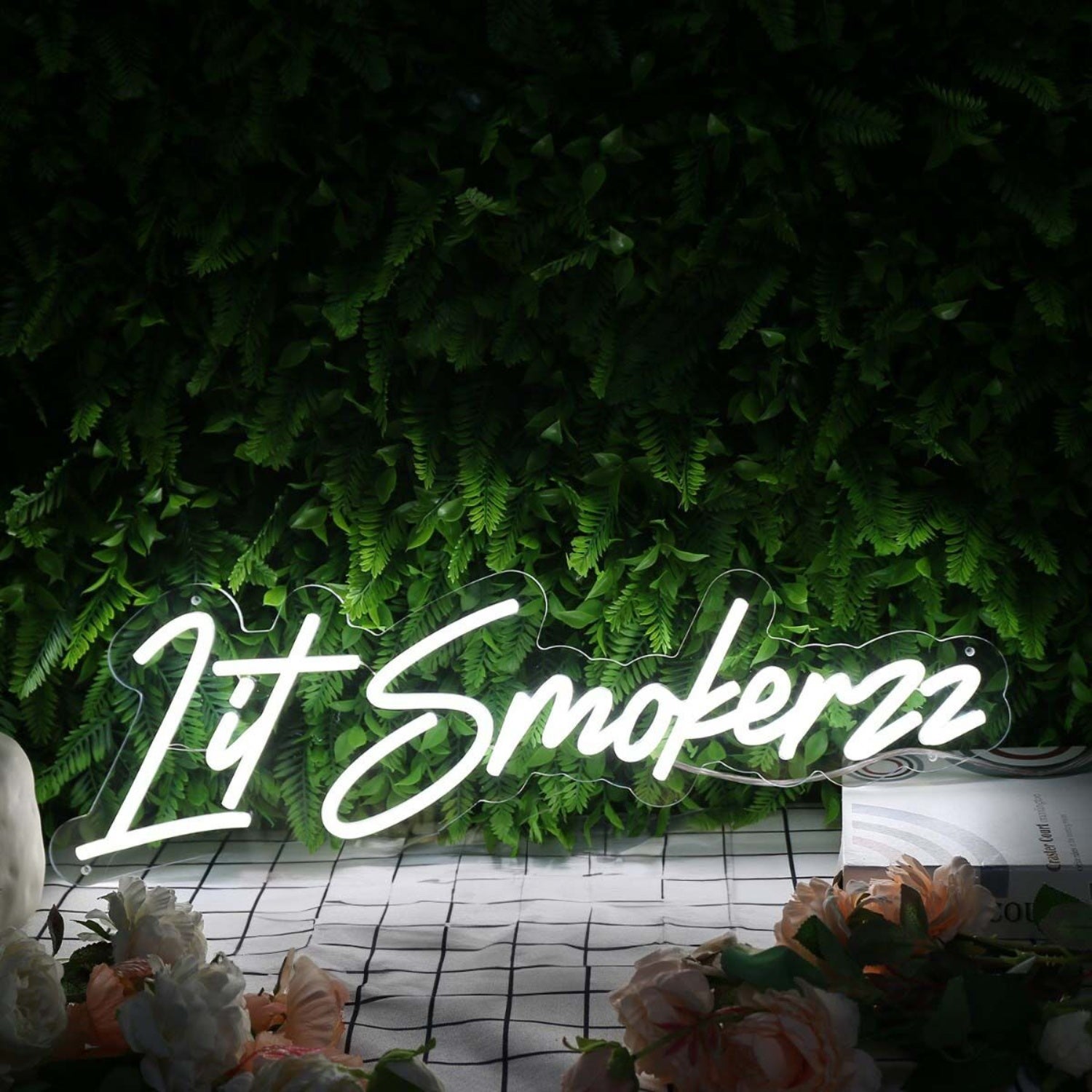 Lit Smokerzz White Led Neon Sign - Shineneon
