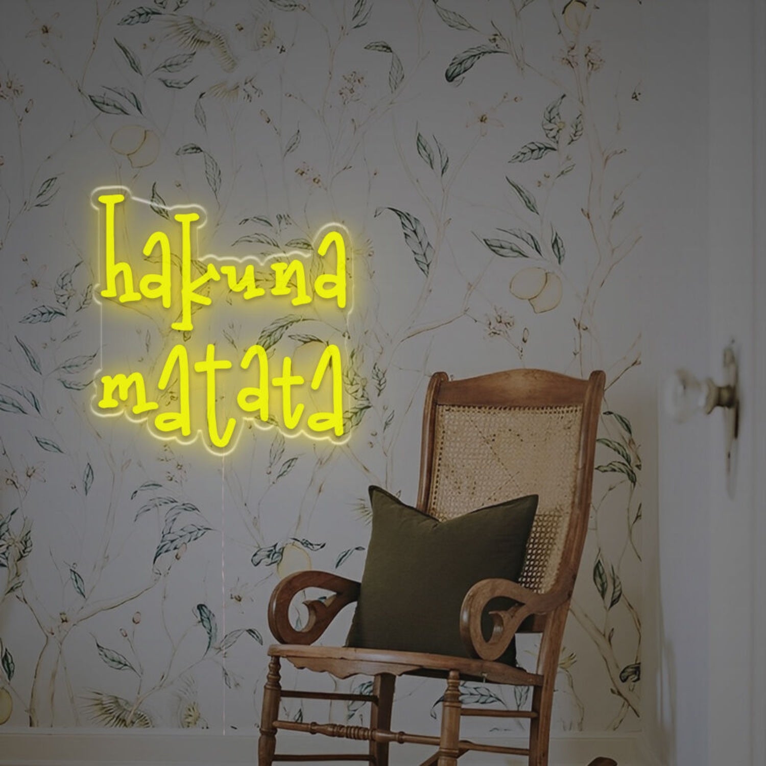 Man Cave Bar With Hakuna Matata Led Neon Sign | Shineneon