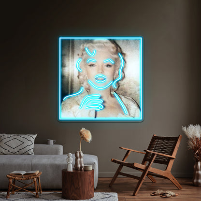 Marilyn Monroe Artwork Led Neon - Size and dimension reference