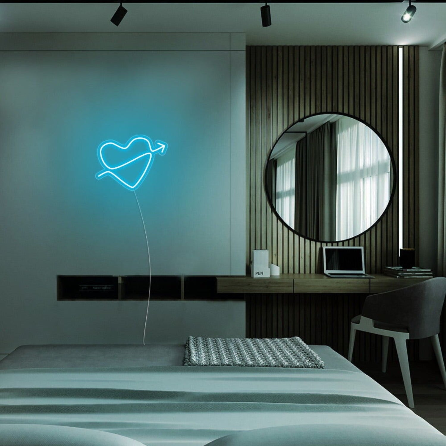 Mini Heart With Arrow Neon Sign | Shineneon