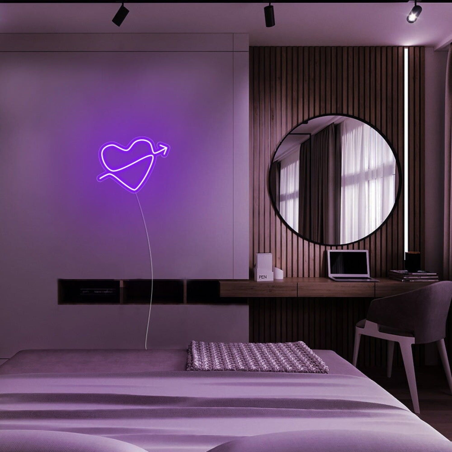 Mini Heart With Arrow Neon Sign | Shineneon