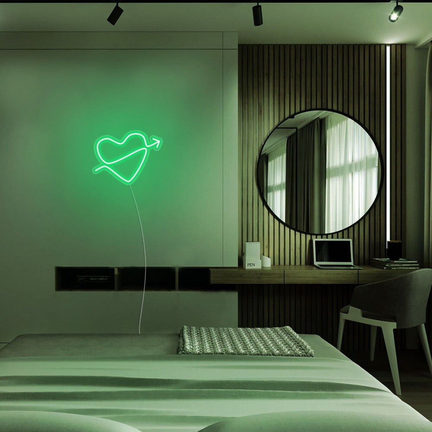 Mini Heart With Arrow Neon Sign | Shineneon