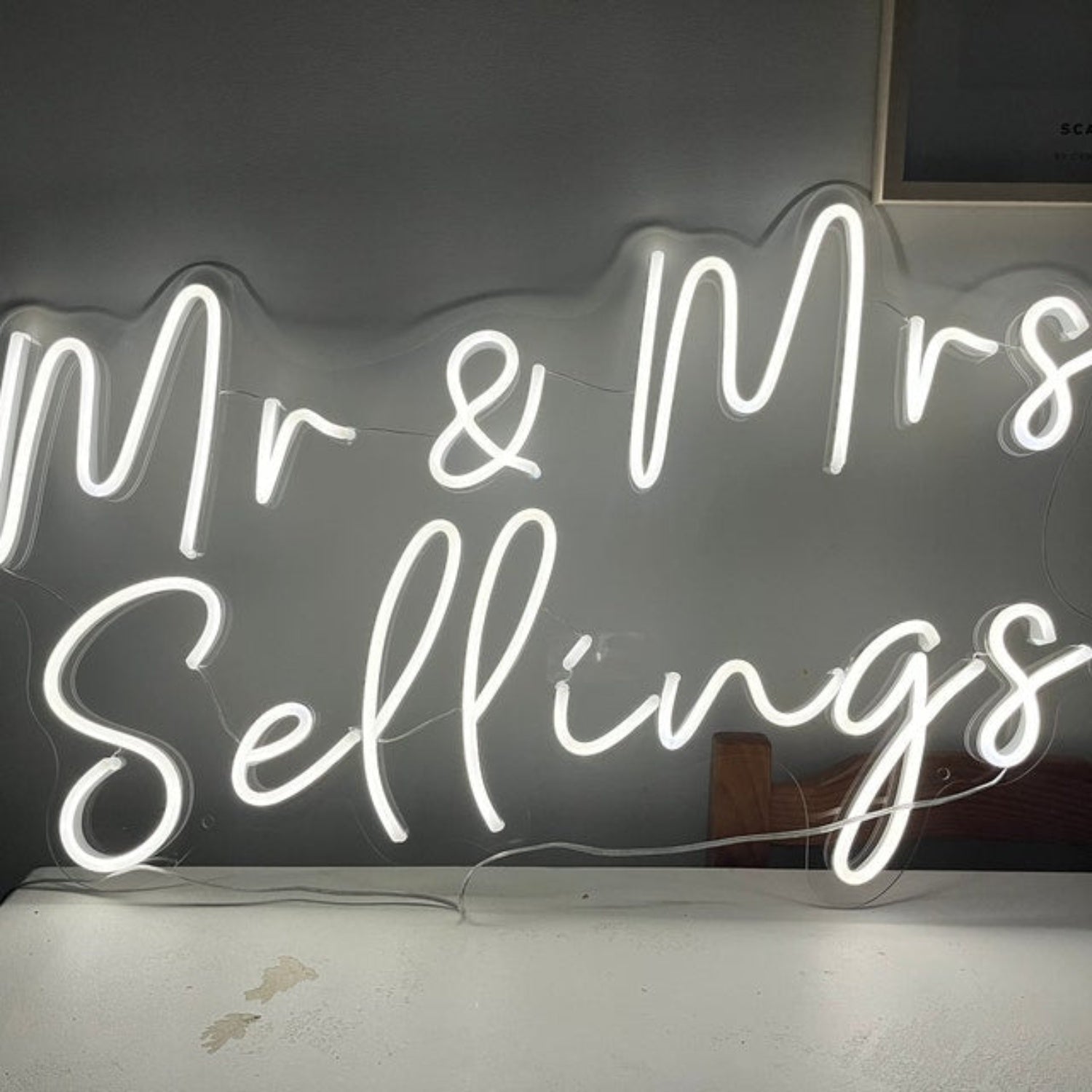 Mr And Mrs Wedding Led Neon Sign With Your Family Name | Shineneon