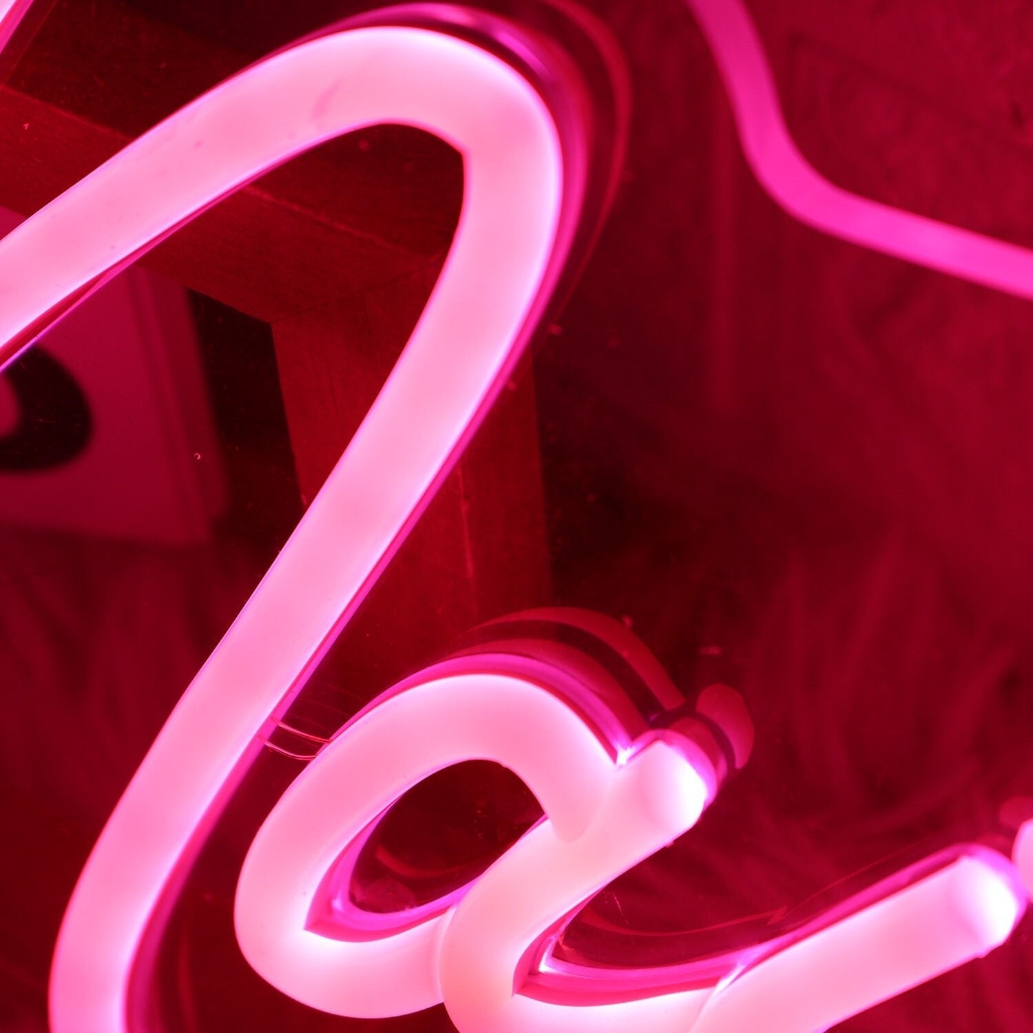 Nails By Yamy Red Led Neon Sign - Shineneon