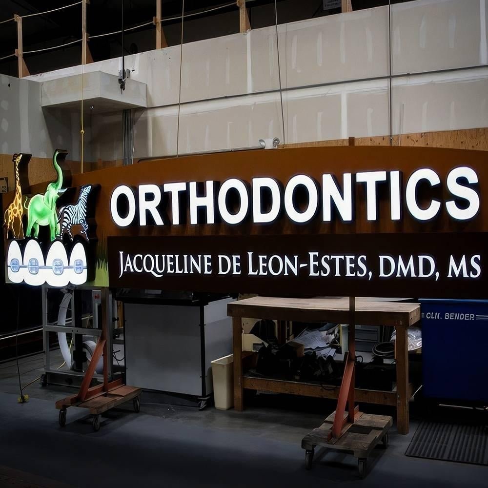 Orthodontic With Logo 3D Frontlit Letters Metal Led Sign - Shineneon