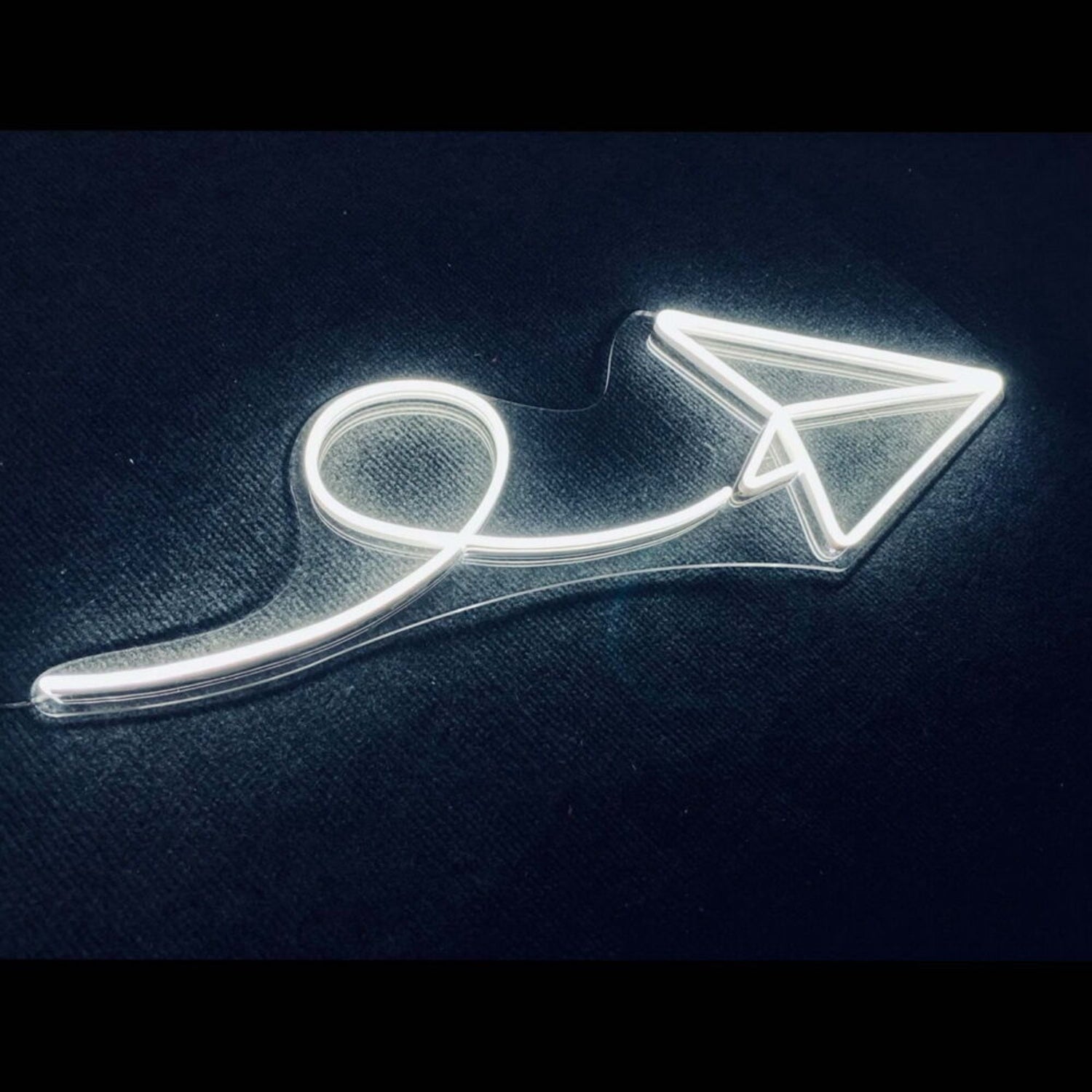 Paper Plane Led Neon Sign For Home Decor | Shineneon