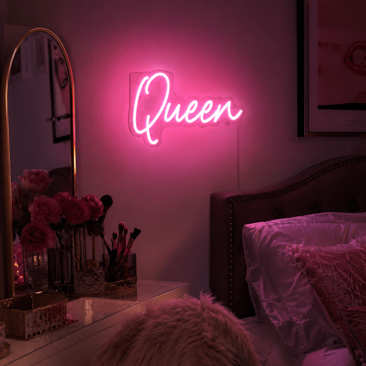 Queen LED Neon Sign - Shineneon