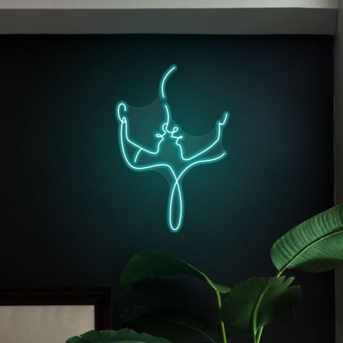 Romantic Couple In Love Led Sign Business Neon Sign - Shineneon