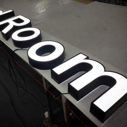 Room 3D Frontlit Letters Metal Led Sign