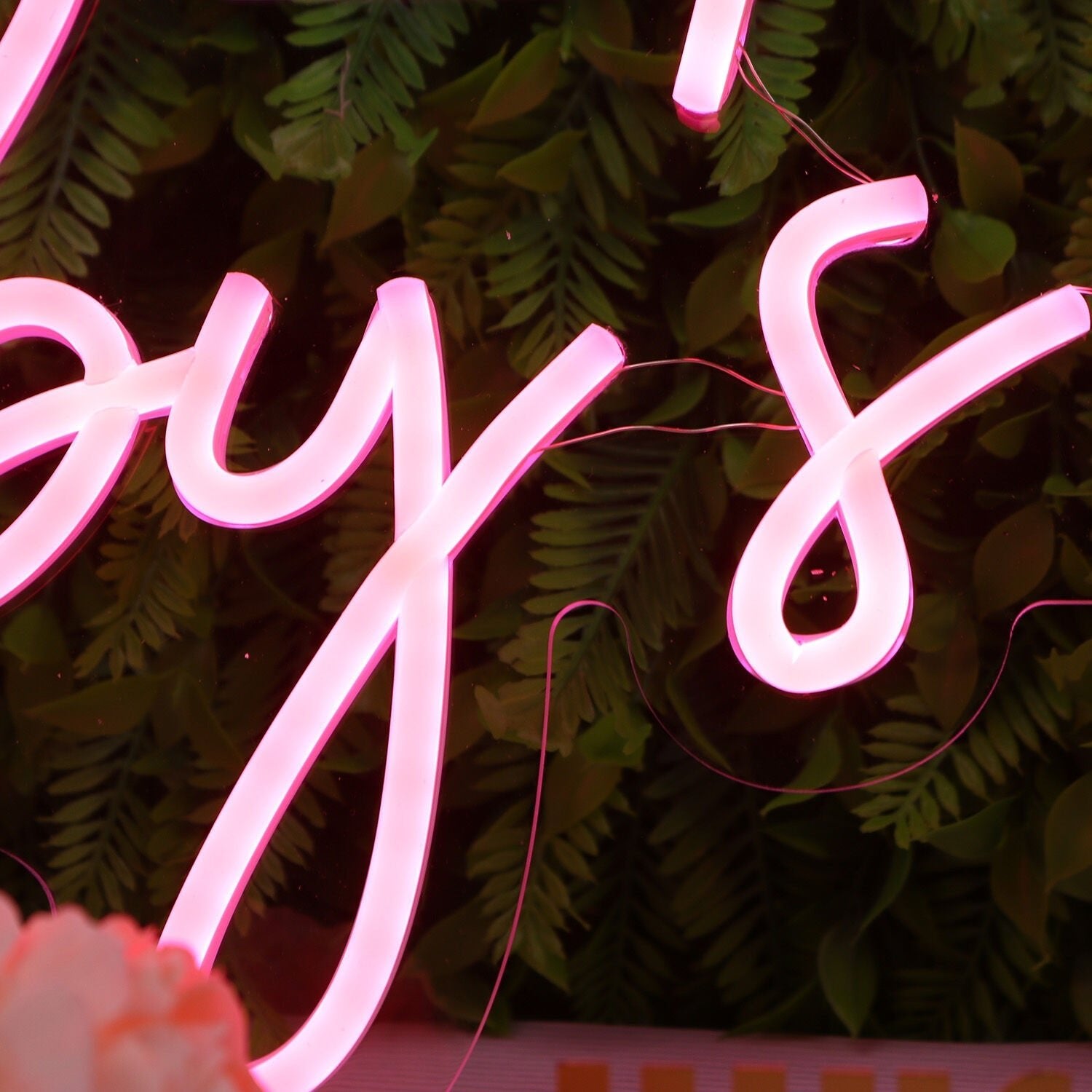 Rubys Beauty Red Led Neon Sign - Shineneon