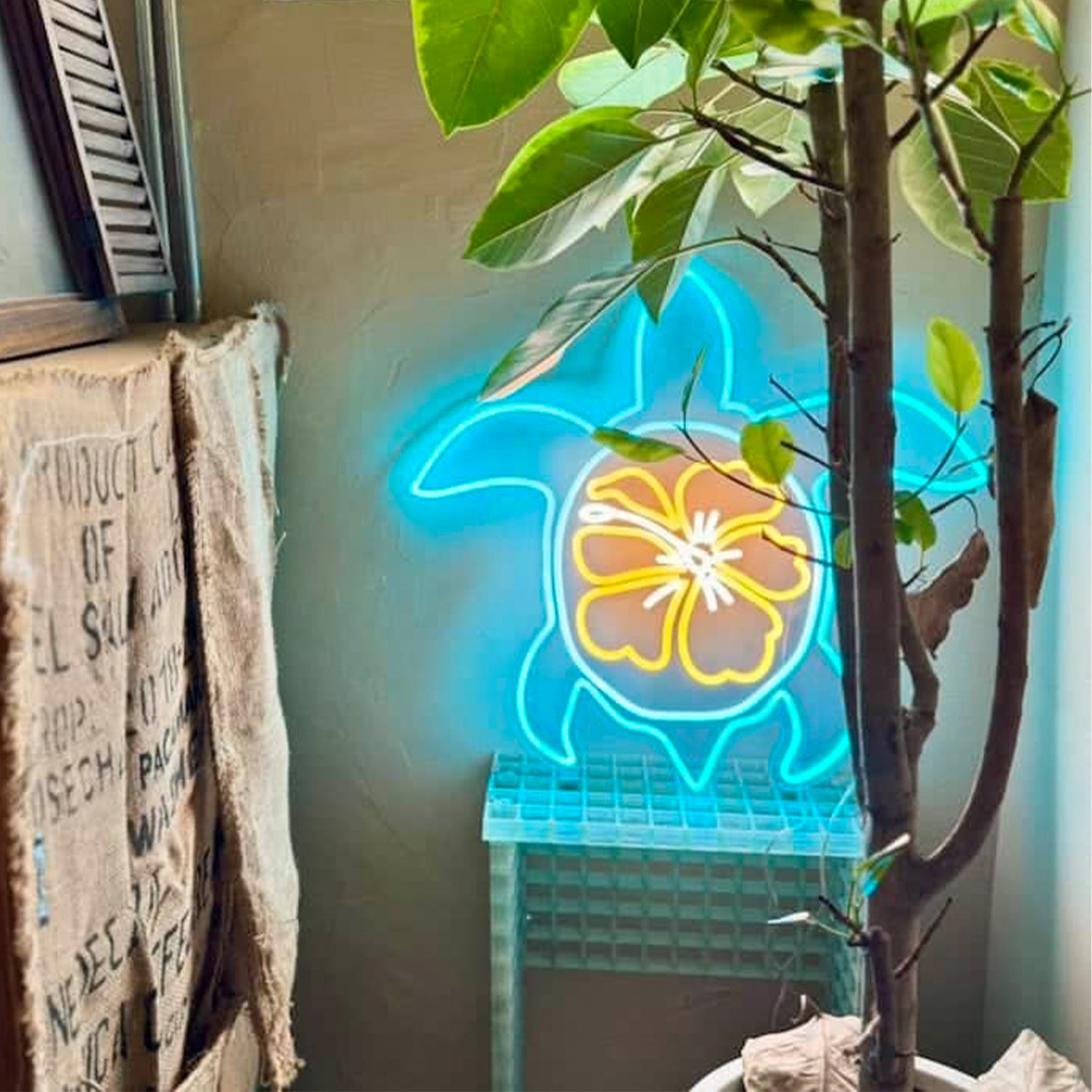 Sea Turtle With Hibiscus Led Neon Sign Wall Art | Shineneon