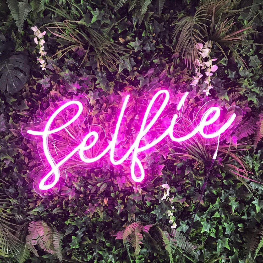 Selfie Led Sign Business Neon Sign - Shineneon