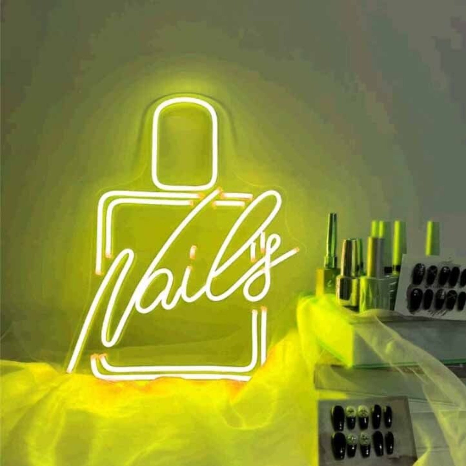 Stylish Nail Polish Nail Salon Neon Sign | Shineneon