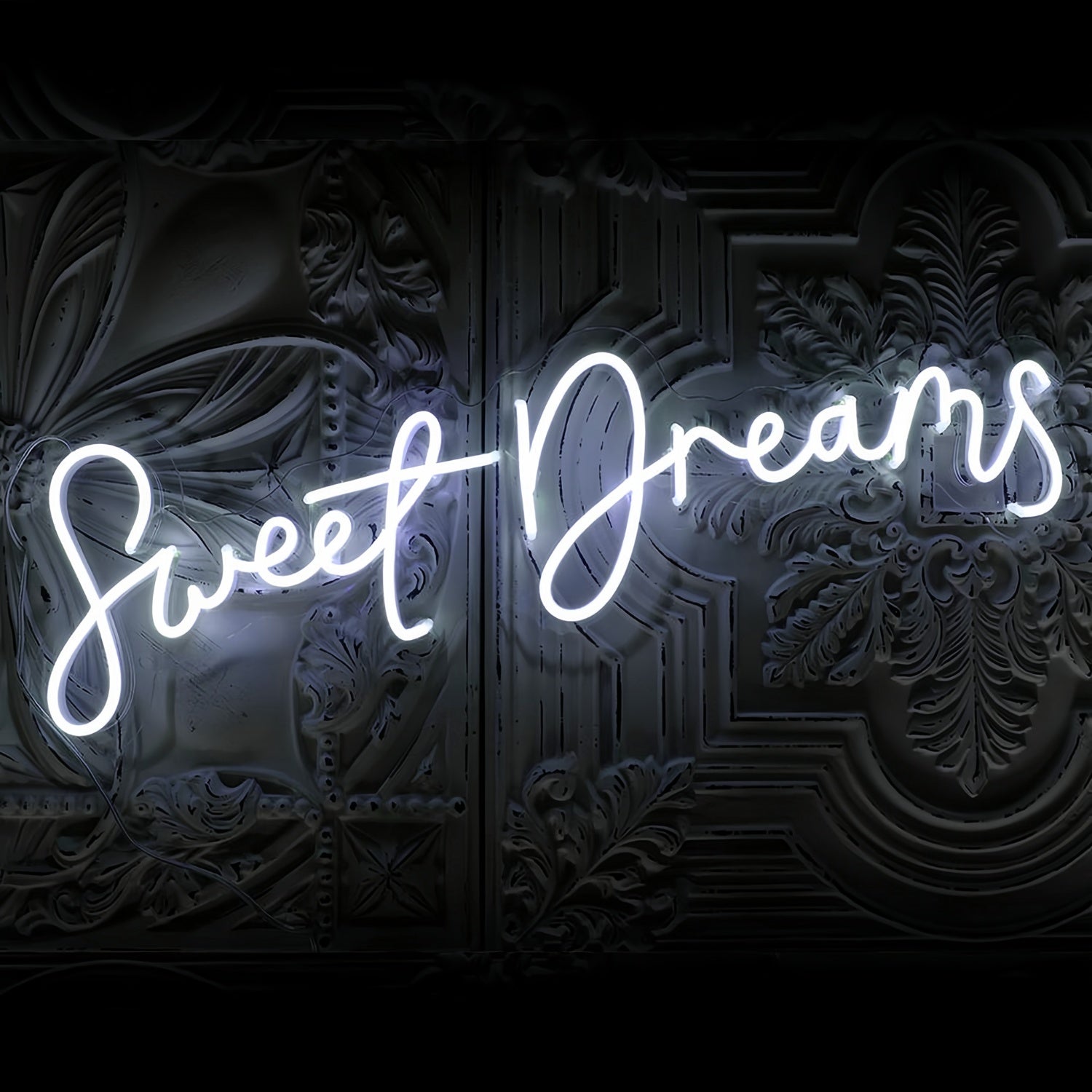 Sweet Dreams Led Neon Sign Nights With Heavenly Glow - Shineneon