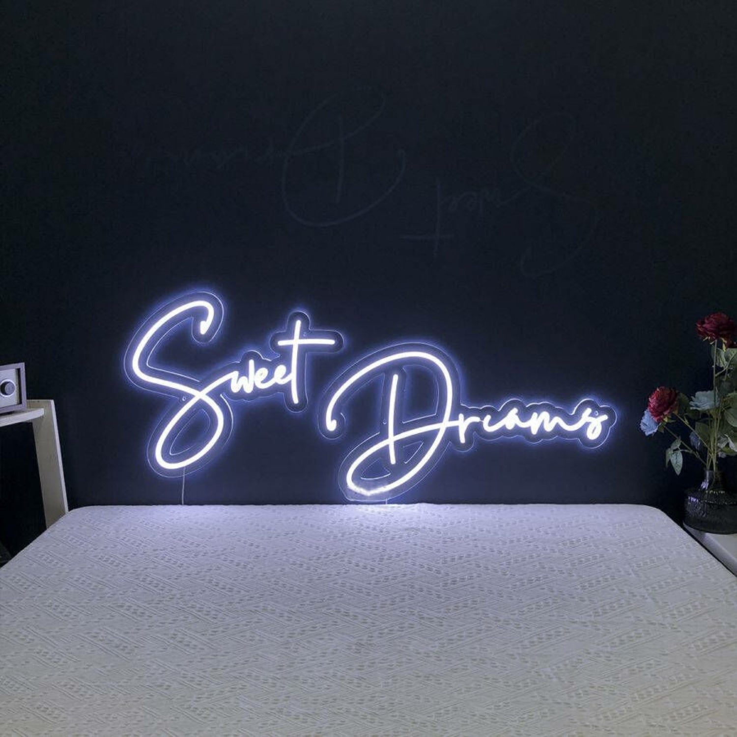 Sweet Dreams V2 Led Neon Sign - Shineneon