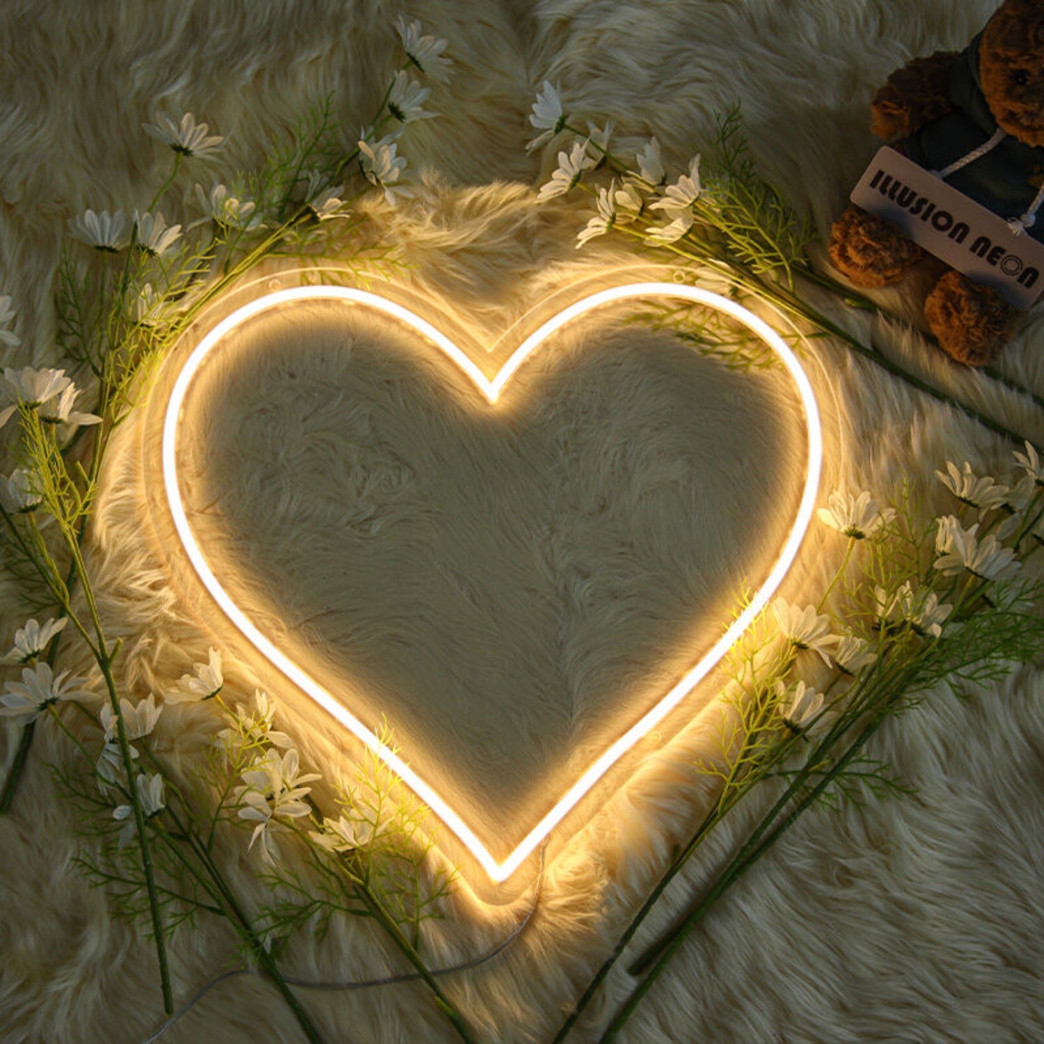 Sweet Heart Neon Sign Adds A Romantic Touch To Bedrooms | Shineneon